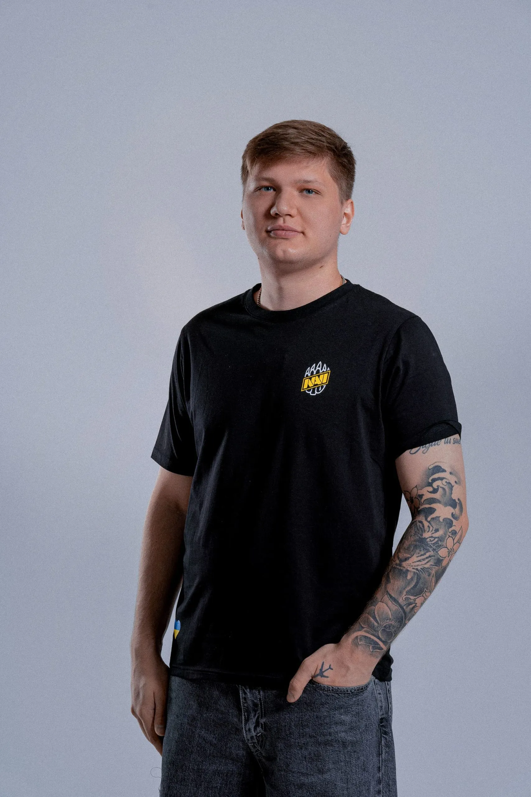 Kampagne der BIG × NaVi Charity-Kollektion im BIG Studio